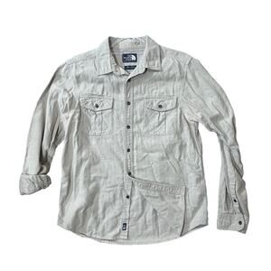 The North Face Khaki Long Sleeve Front Pockets Button Down Shirt Mens Size Med